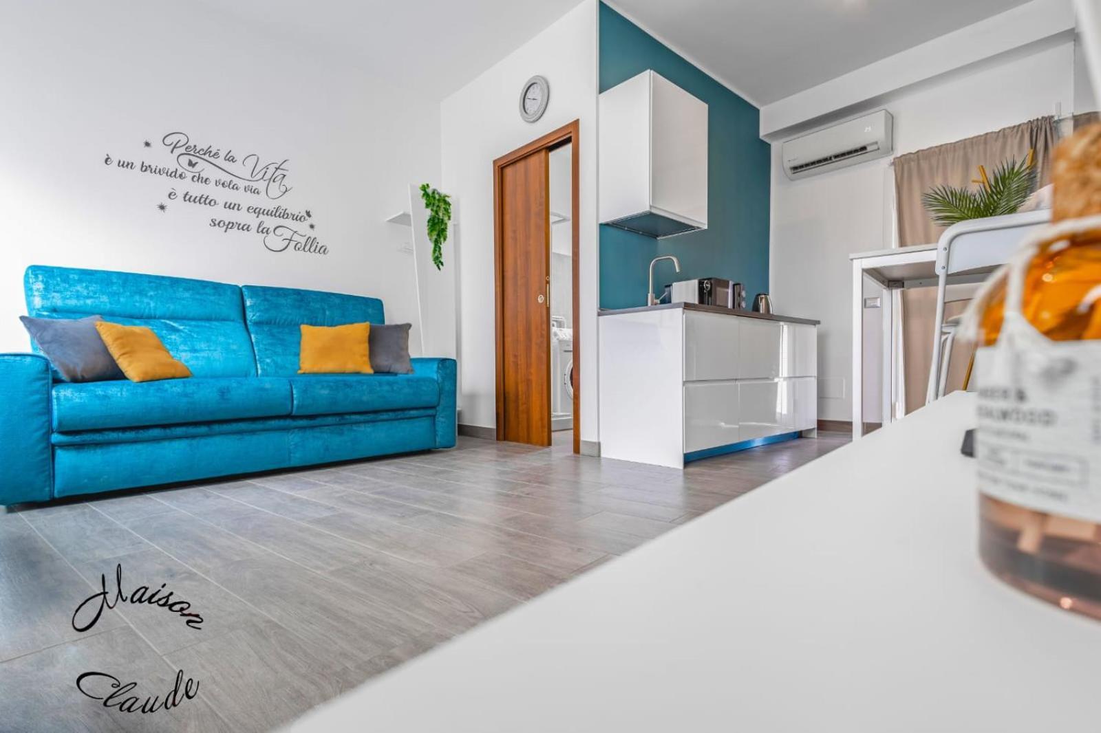 Maison Claude Vittuone Екстериор снимка